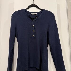 Abercrombie & Fitch Navy Long Sleeve Tee